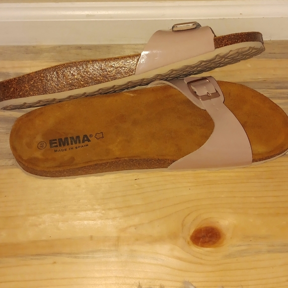 Emma Shoes - Picture 1 of 5